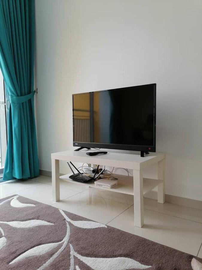 Mesahill Nilai 2 Room Condo - Fast Wifi, Amazing Pool & Tv Екстериор снимка
